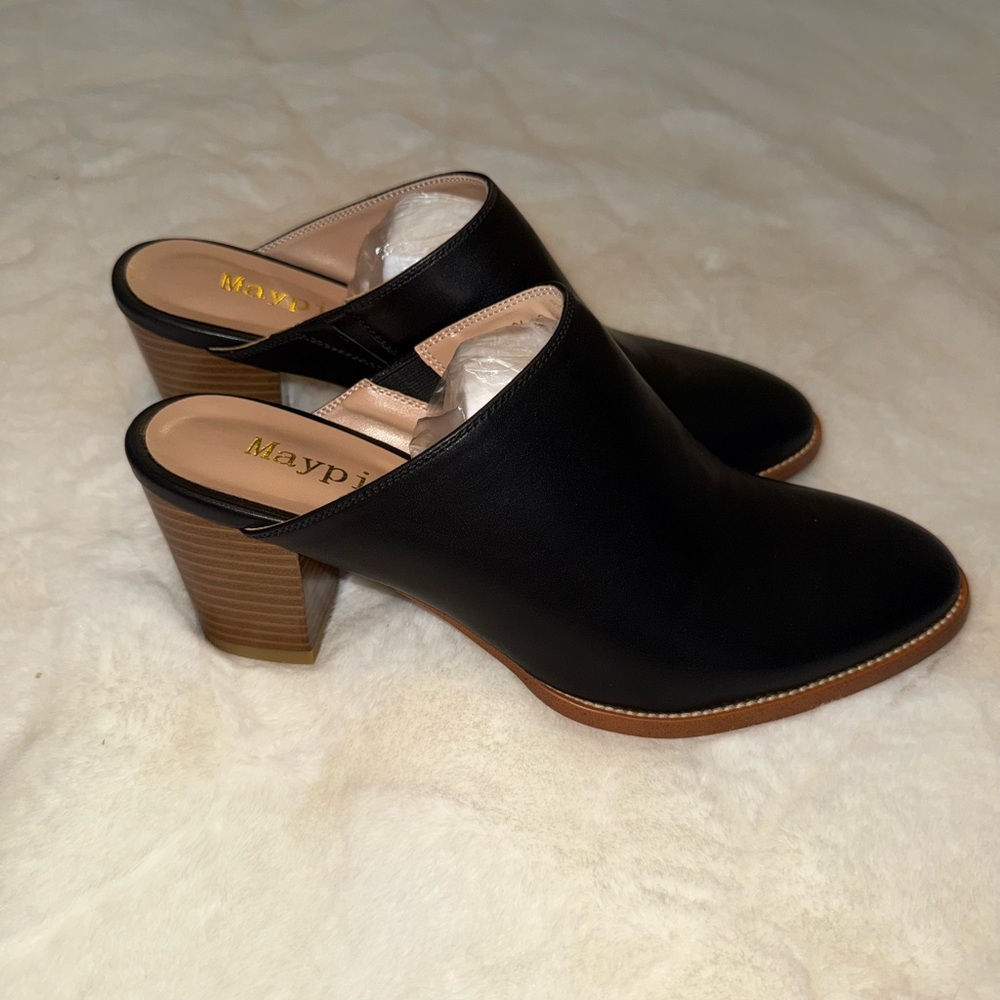 Black Leather Mules with Tan Heel